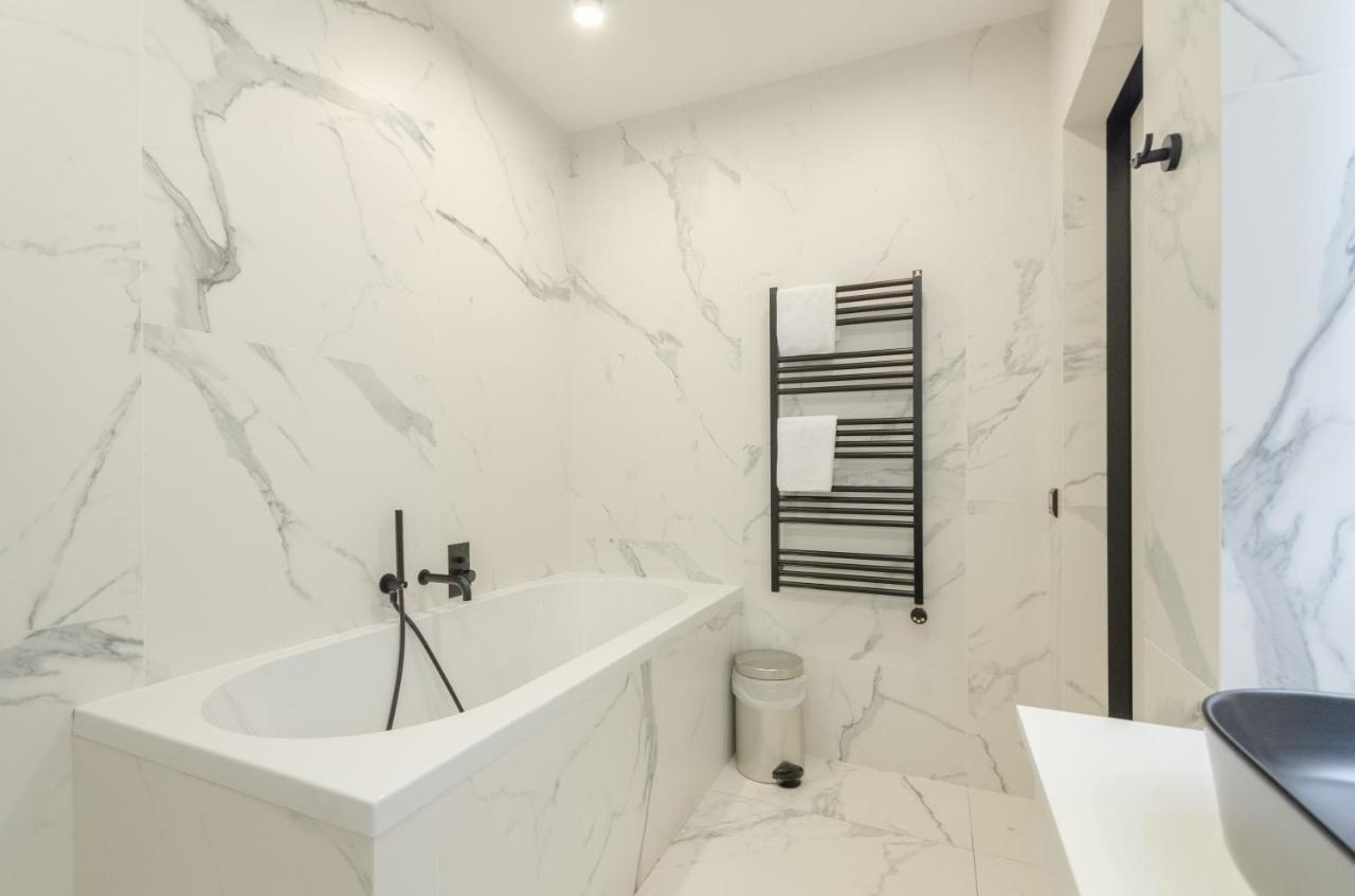 Petrovdom 23-173 In Stylish Apartments At Rc Kiew Exterior foto